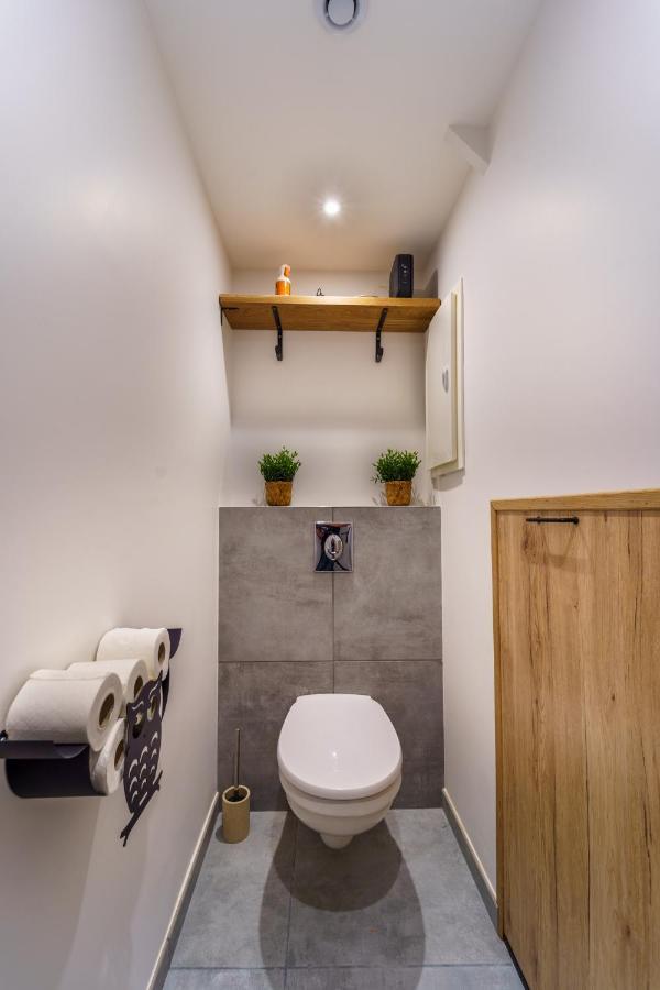 Maison Calme Avec Terrasse Garage Centre-ville B Ferienhaus